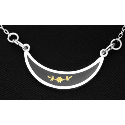 Vintage Crescent Shaped Necklet 925 Sterling Silver Set With Real 24 Carat Gold Leaf Flower In Black Acrylic on 15" Sterling Silver Chain