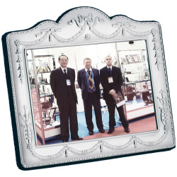 Classic Photo Frame Victorian Style 925 Sterling Silver English Hallmarks with Blue Velvet Back 9cm x 13cm