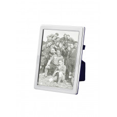 FR547   Plain Photo Frame With Velvet Back 9cm x 13cm Sterling Silver Ari D Norman