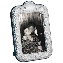 Classic Photo Frame Victorian Style 925 Sterling Silver English Hallmarks with Blue Velvet Back 13cm x 8cm