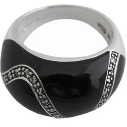 Elegant Ring Elizabethan Style 925 Sterling Silver English Hallmarks Set with Black Enamel and Marcasite
